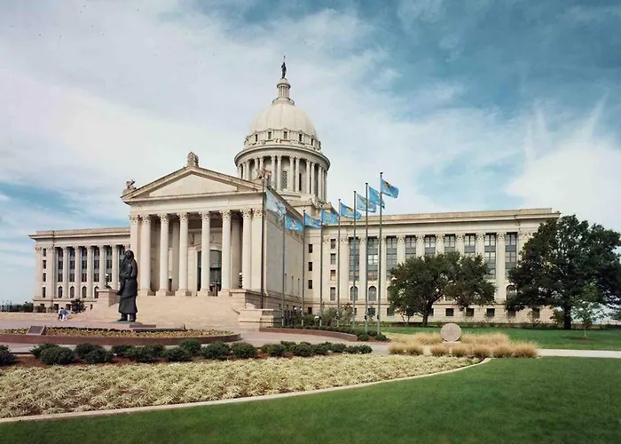 Chic 50S Time Capsule Downtown/Ou Med/Ok Capitol