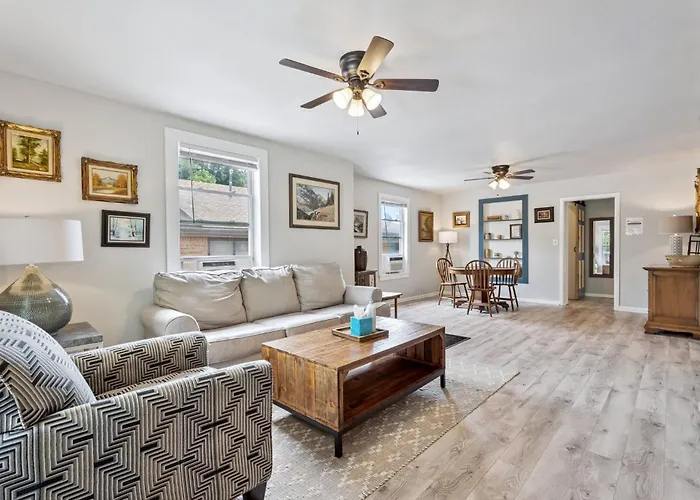 3Br Home 7 Mins State Fair, Sleeps 5